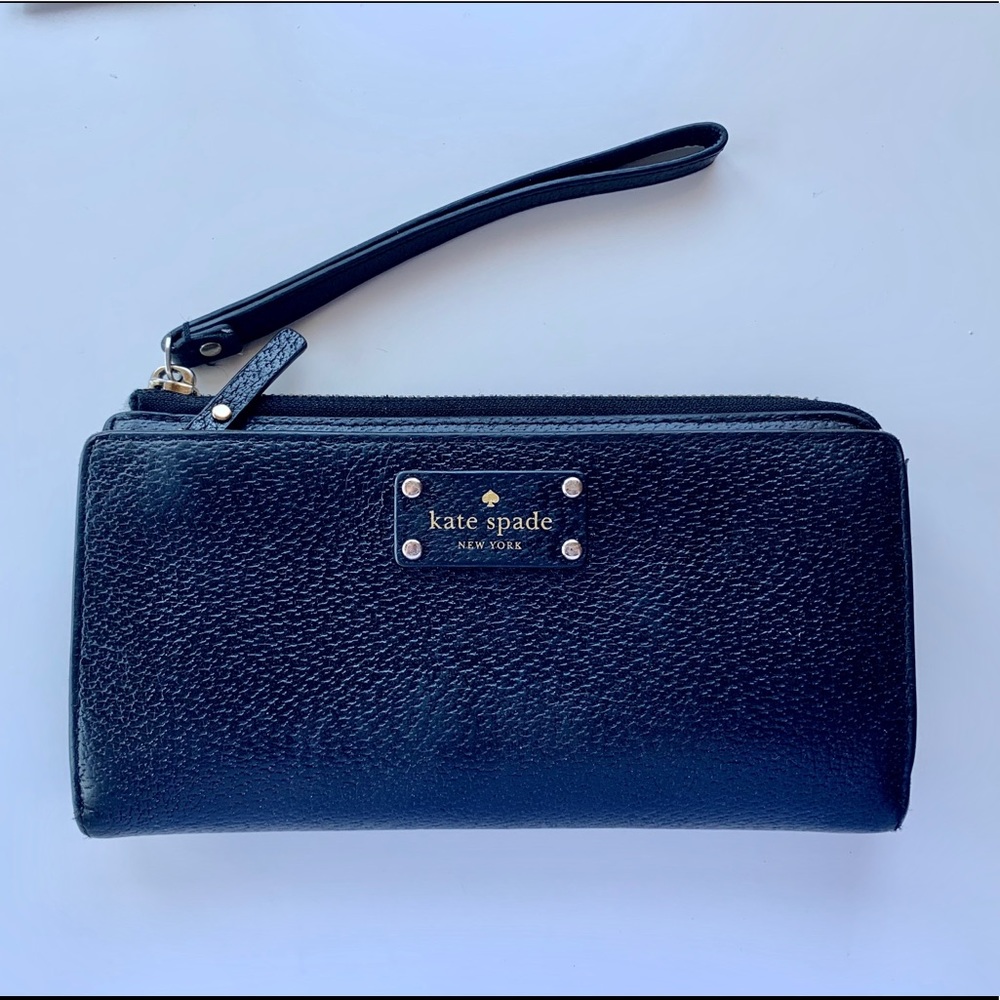 Kate Spade Wristlet Wallet WLRU1779